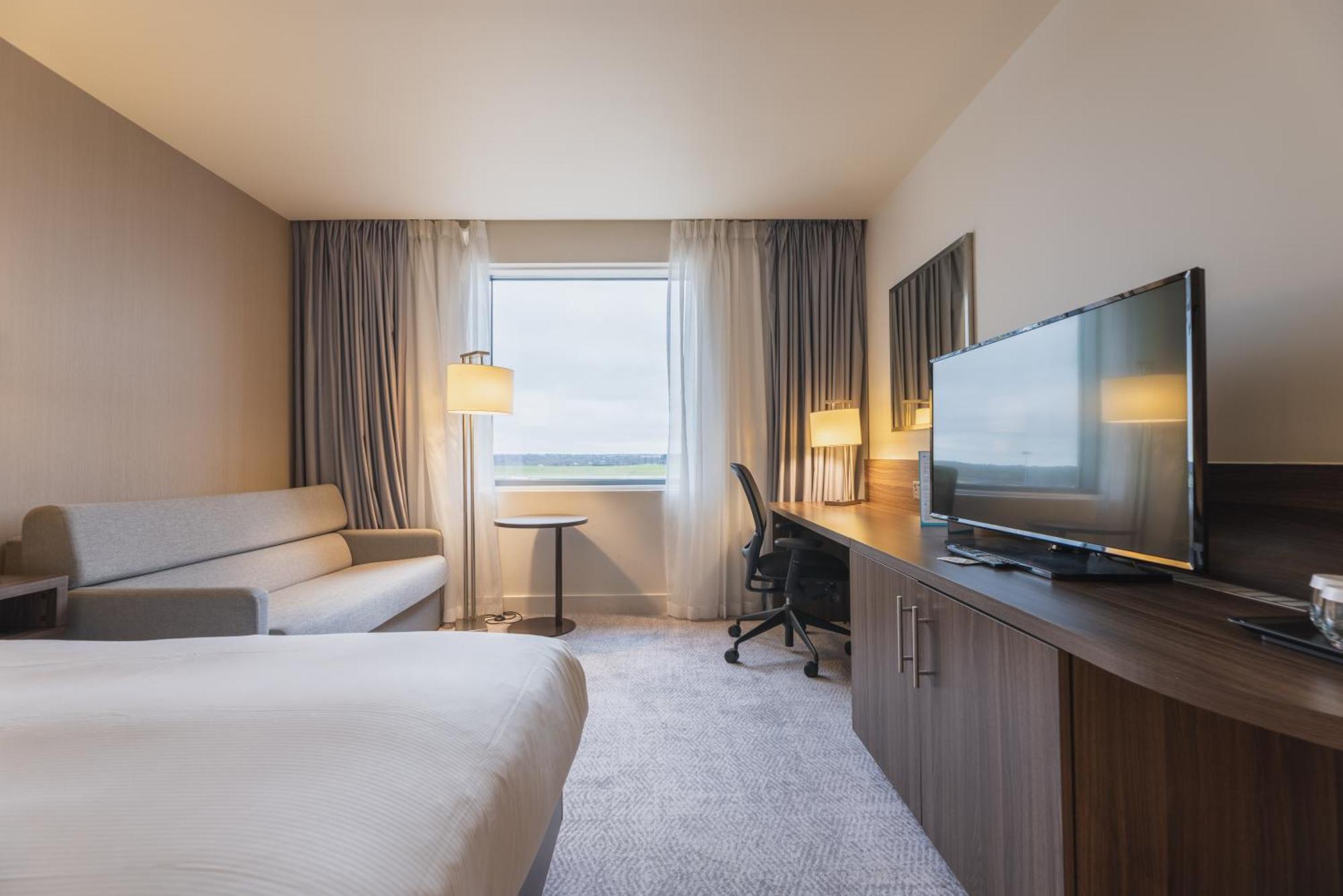 Hilton Garden Inn Birmingham Airport Uk Bickenhill Exterior foto